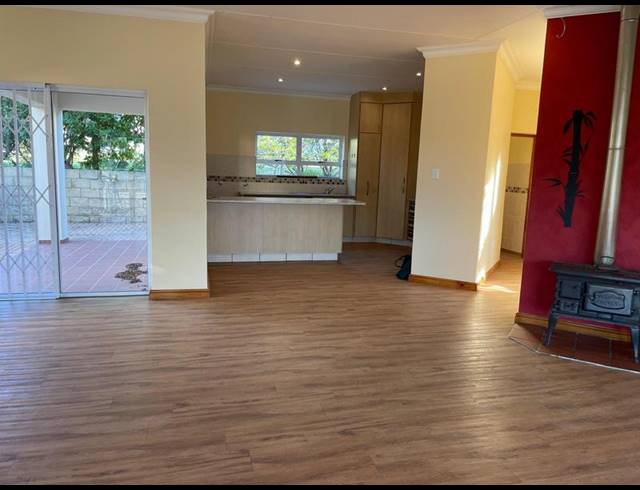 2 BEDROOM HOUSE FOR SALE IN GROENKLOOF RETIREMENT VILLAGE